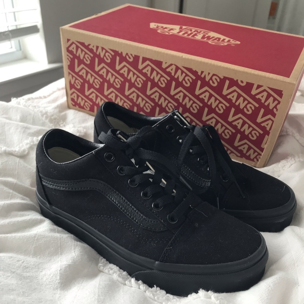 NWT Old School High Top Vans